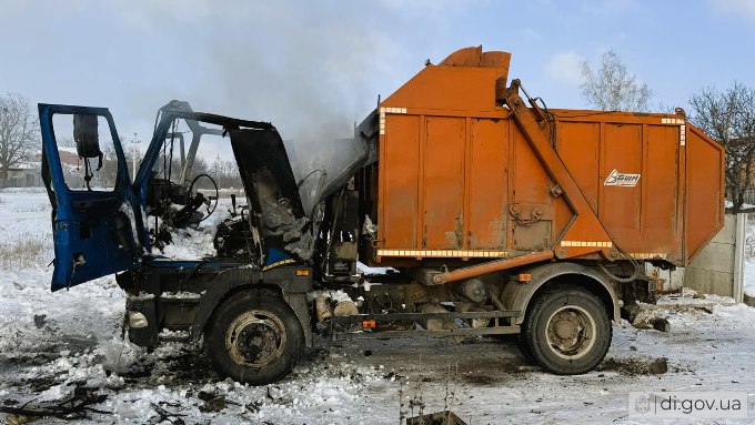 Новини Харкова: дрон рф знищив сміттєвоз